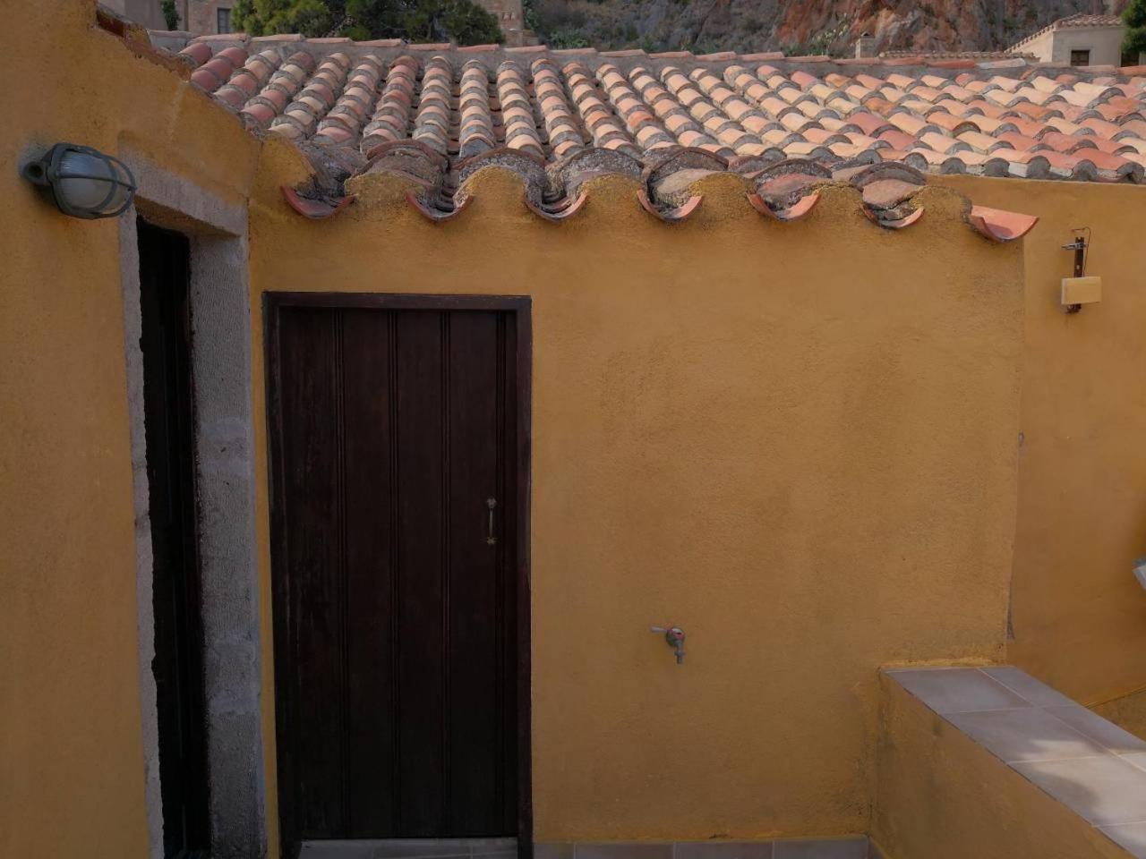 Kissamitakis Guesthouse Monemvasía Exteriér fotografie